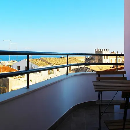 Terrazza Dei Mori - Seaview Terrace In Ortigia *